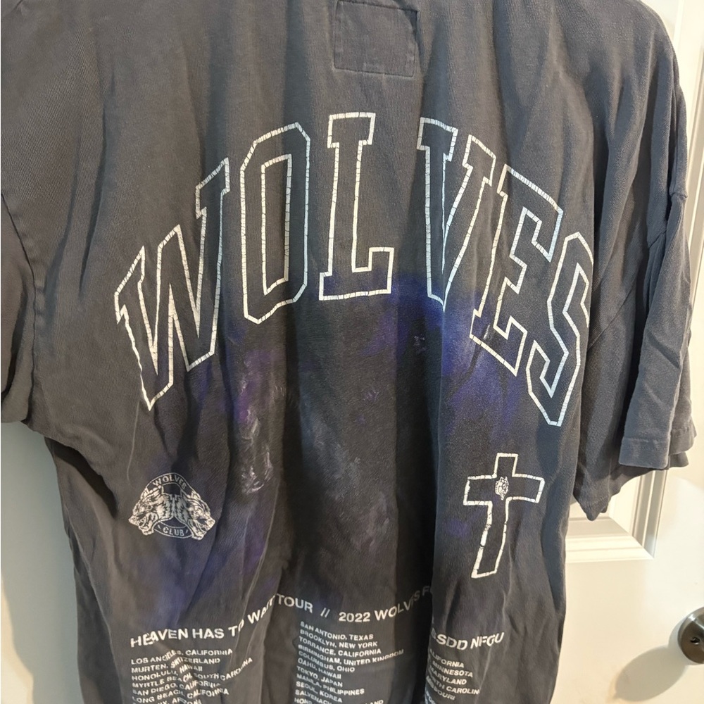 Darc Sport Gray Wolves Tour Men's Tee